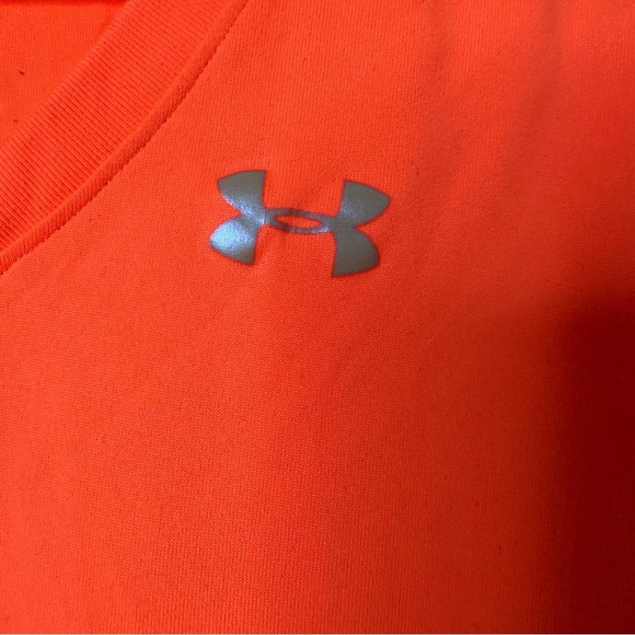 Under Armour Women’s bright orange semi fitted t-shirt size S - Picture 2 of 6